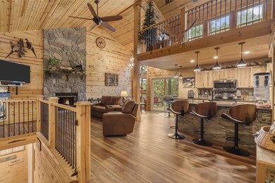 Table Rock Waterfront Home with Dock