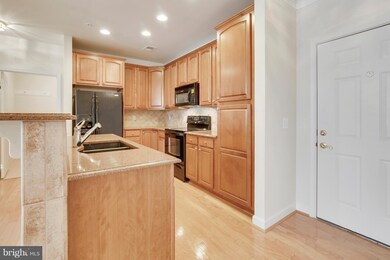1516 Enyart Way unit 13-204, Annapolis, MD 21409 - photo 2