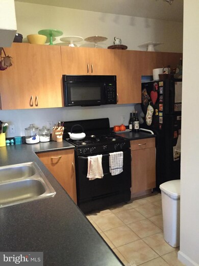 13500 Derry Glen Ct unit 401, Germantown, MD 20874 - photo 4