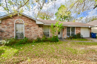 8831 Brackley Ln, Houston, TX 77088 - photo 2