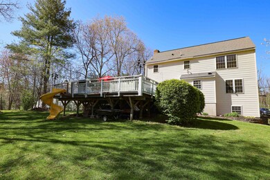 101 Litchfield Rd, Londonderry, NH 03053 - photo 3