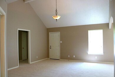 7117 Elbert St, Houston, TX 77028 - photo 4