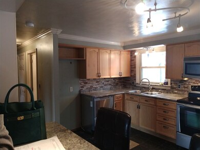 2 Hickory Ln, MerriMacK, NH 03054 - photo 6