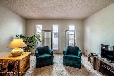 5712 Holmes Dr, Farmington, NM 87402 - photo 7