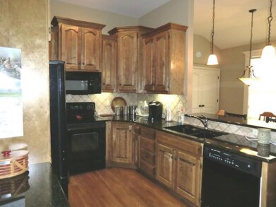 15821 W 62nd St, Shawnee, KS 66217 - photo 3