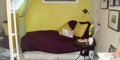 1124 25th St NW unit T6, Washington, DC 20037 - photo 7