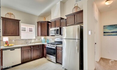 14360 Bill Lazor Pkwy, Horizon City, TX 79928 - photo 5