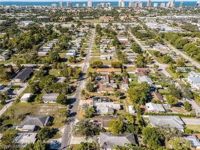 1261 Trail Terrace Dr, Naples, FL 34103 - photo 5