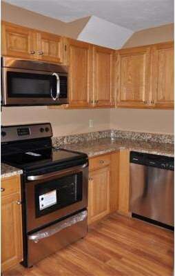 24 Hobart Ln, Rockland, MA 02370 - photo 4