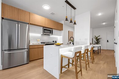 649 38th St unit P505, Union City, NJ 07087 - photo 5