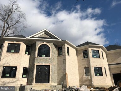 6460 Westover St, Falls Church, VA 22042 - photo 5