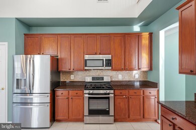 16056 Dancing Leaf Place, Dumfries, VA 22025 - photo 6