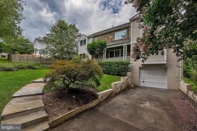 7001 W Greenvale Pkwy, Chevy Chase, MD 20815 - photo 2