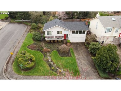 799 Woodcrest Dr, Springfield, OR 97477 - photo 3