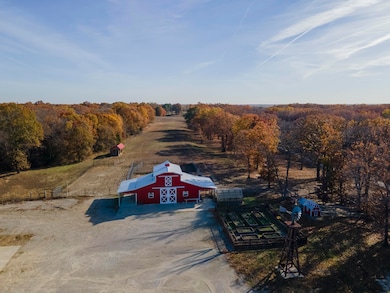 16175 N Old Number 7, Harrisburg, MO 65256 - photo 2