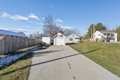 1328 Bittel St, Beloit, WI 53511 - photo 7