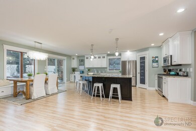 7 Kitchen and Dining