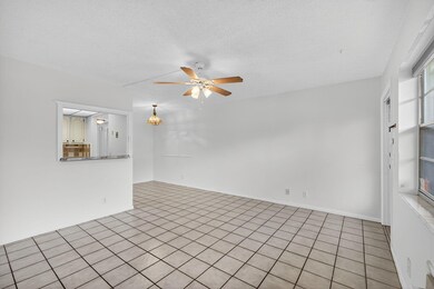 7 Dorchester A unit 70, West Palm Beach, FL 33417 - photo 7