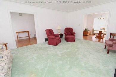 1523 W Virginia Ave, Dunbar, WV 25064 - photo 6