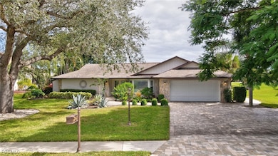 16686 Bobcat Dr, Fort Myers, FL 33908 - photo 2