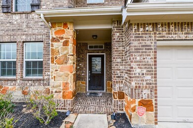 2157 Colonial St, Alvin, TX 77511 - photo 3