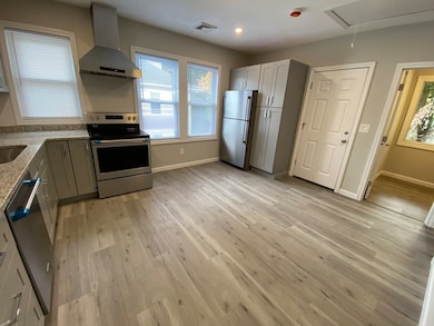 67 Richmond Ave unit 2, Worcester, MA 01602 - photo 2