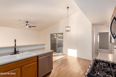 7739 S Lions Spring Way, Tucson, AZ 85747 - photo 3