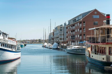 Chandlers Wharf