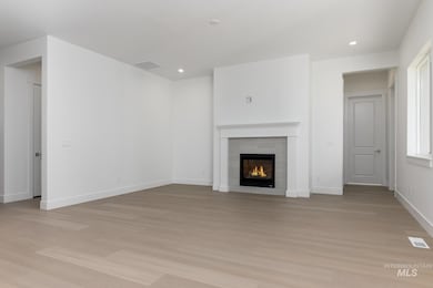 2013 N Spring Creek Ave, Middleton, ID 83644 - photo 5