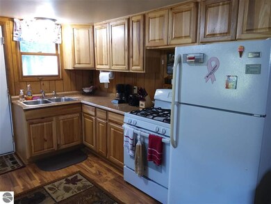 5349 E 11th St, Au Gres, MI 48703 - photo 4