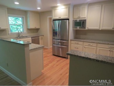 Open Kitchen