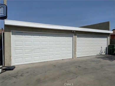 3839 W 106th St, Inglewood, CA 90303 - photo 2