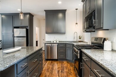 504 Maple St, Franklin, MA 02038 - photo 6