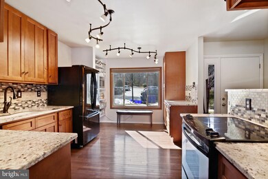 9429 Clocktower Ln, Columbia, MD 21046 - photo 7