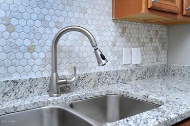 2837 N Euclid Ave unit 5, Tucson, AZ 85719 - photo 6