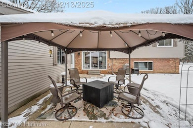 839 Harlequin Ct, Highland, MI 48357 - photo 7