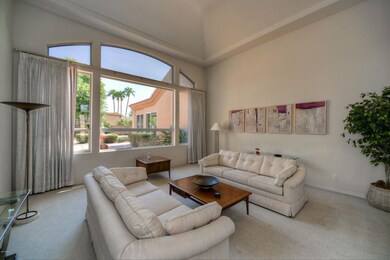 006_Living View