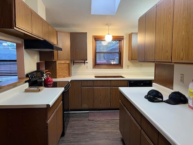 2039 Riverside Dr, Sault Sainte Marie, MI 49783 - photo 6