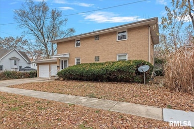 811 W Governor St, Springfield, IL 62704 - photo 2