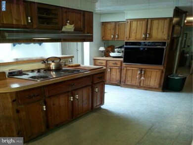 19 Drake Dr, Media, PA 19063 - photo 6