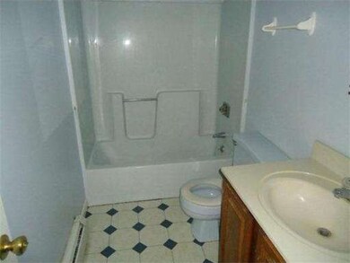 210 N Orange Rd, Athol, MA 01331 - photo 4