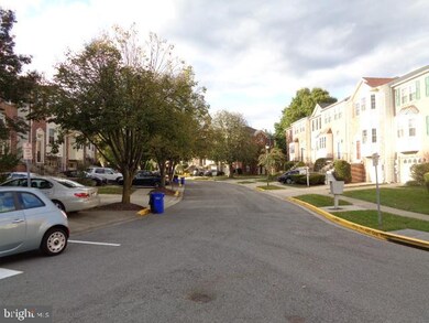 15808 Erwin Ct, Bowie, MD 20716 - photo 3