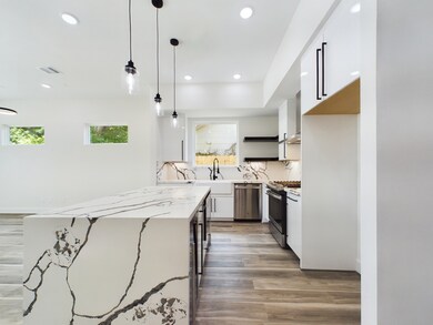 6630 England St, Houston, TX 77021 - photo 7