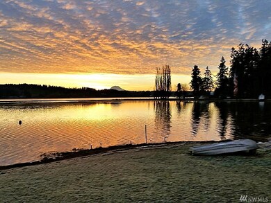 7480 E Grapeview Loop Rd, Allyn, WA 98524 - photo 2