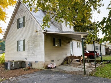 131 Bellewood Dr, McMinnville, TN 37110 - photo 7