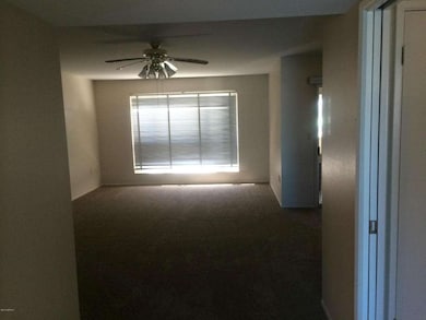 10001 W Tarrytown Ave, Sun City, AZ 85351 - photo 3