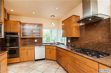 Gourmet Kitchen
