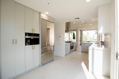 46860 Amir Dr, Palm Desert, CA 92260 - photo 5