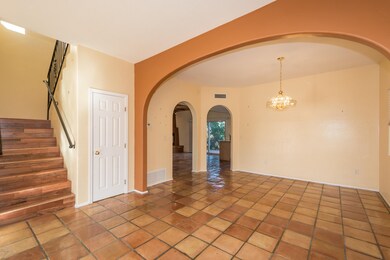dinning room/stairs