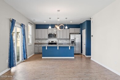 12-web-or-mls-CAMMediaLLC.com-4